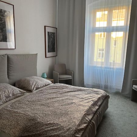 City Centre Apartment Demio การ์โลวีวารี ภายนอก รูปภาพ