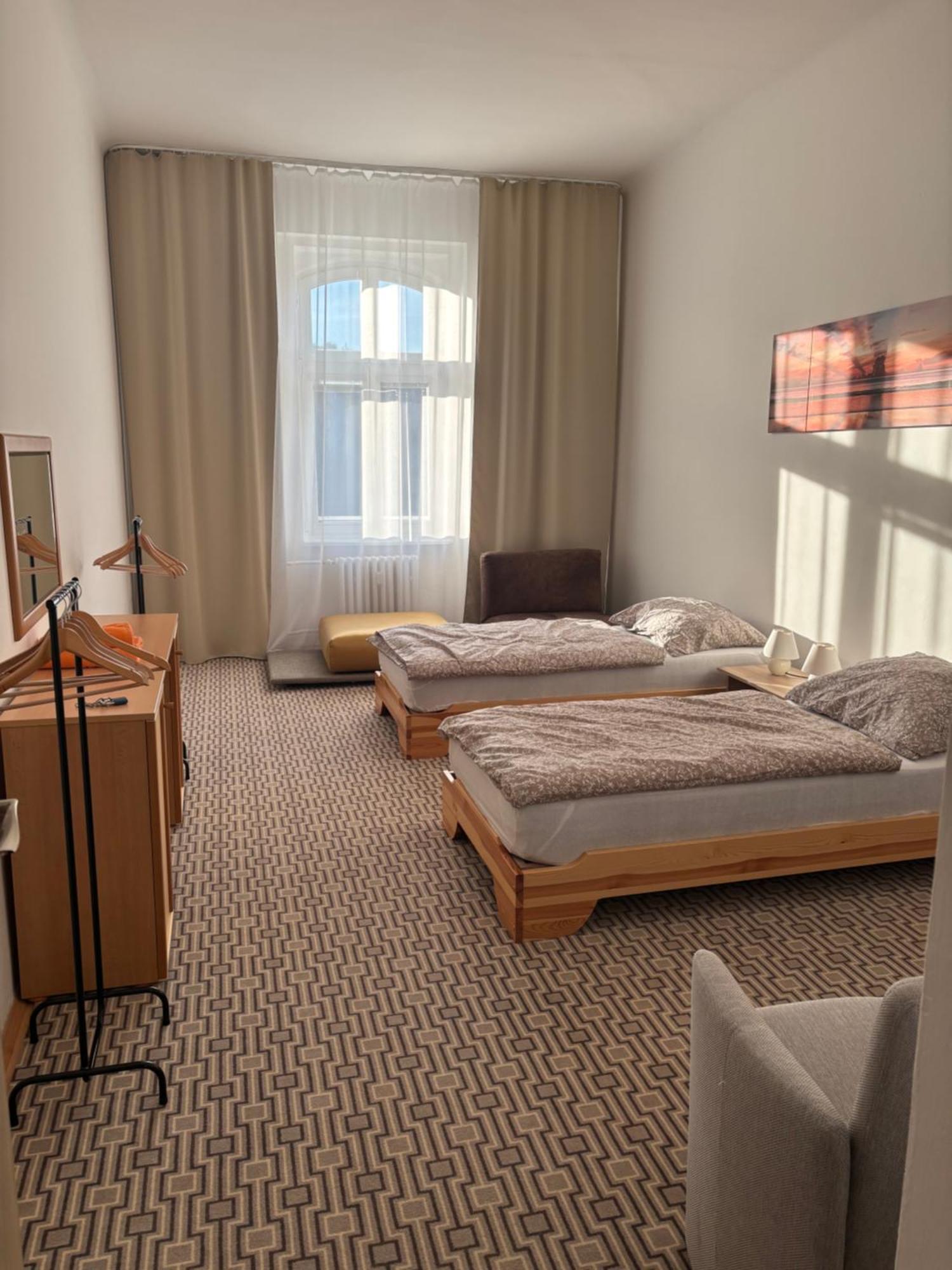 City Centre Apartment Demio การ์โลวีวารี ภายนอก รูปภาพ