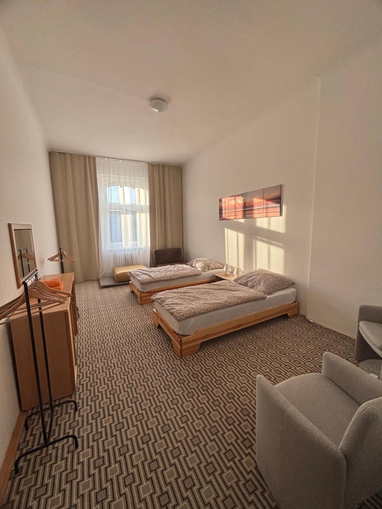 City Centre Apartment Demio การ์โลวีวารี ภายนอก รูปภาพ