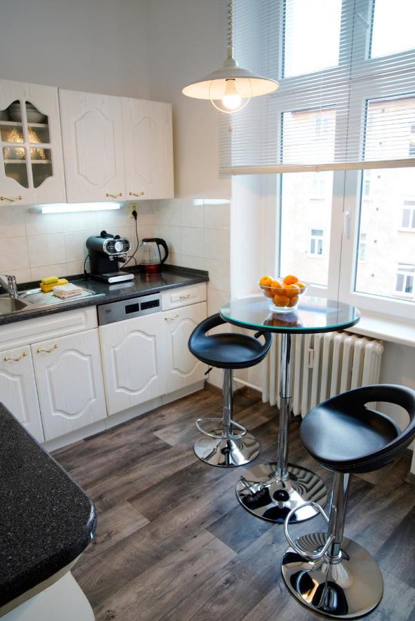 City Centre Apartment Demio การ์โลวีวารี ภายนอก รูปภาพ