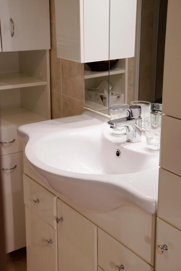 City Centre Apartment Demio การ์โลวีวารี ภายนอก รูปภาพ